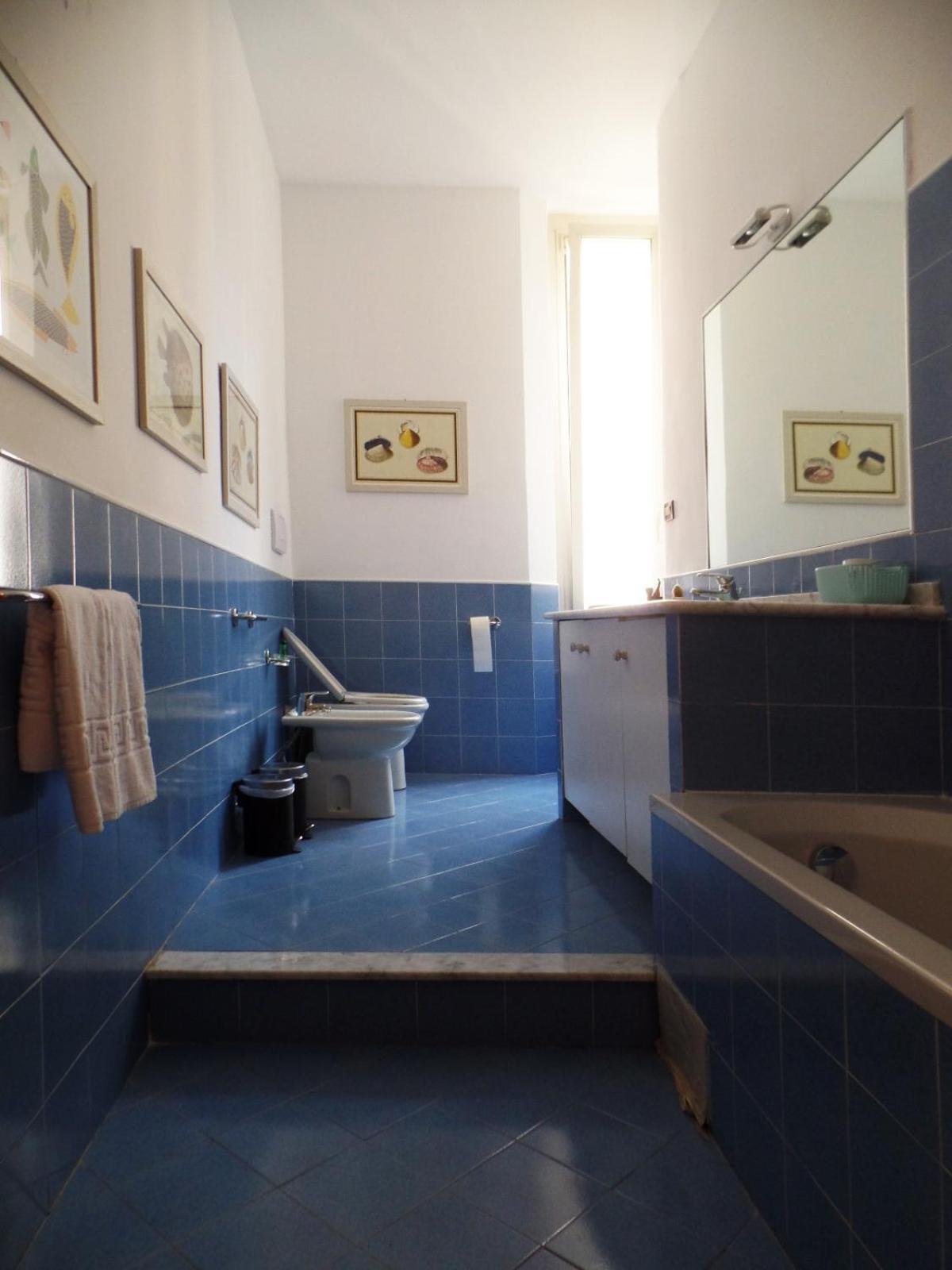 B&B Genova Centro Екстериор снимка